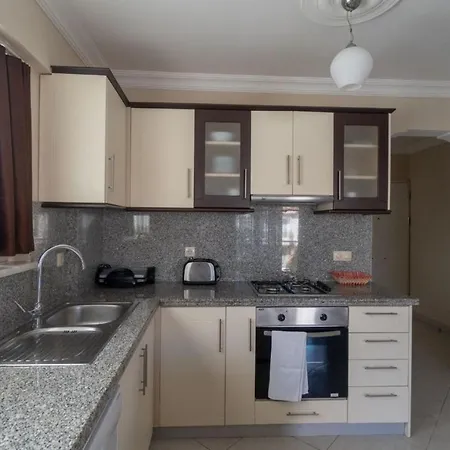 Luxury 2 Bed Minutes From Calis Beach, 1002 Apartment *